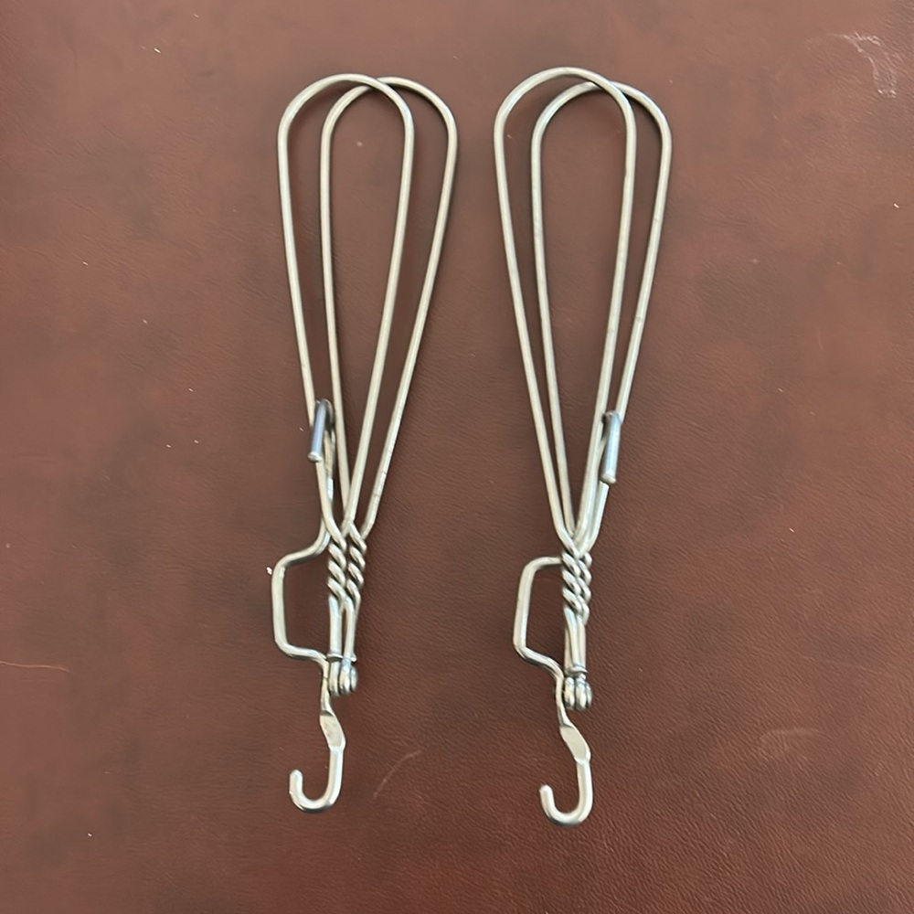 2 Vintage metal foldable clothes hangers. - Picture 8 of 8